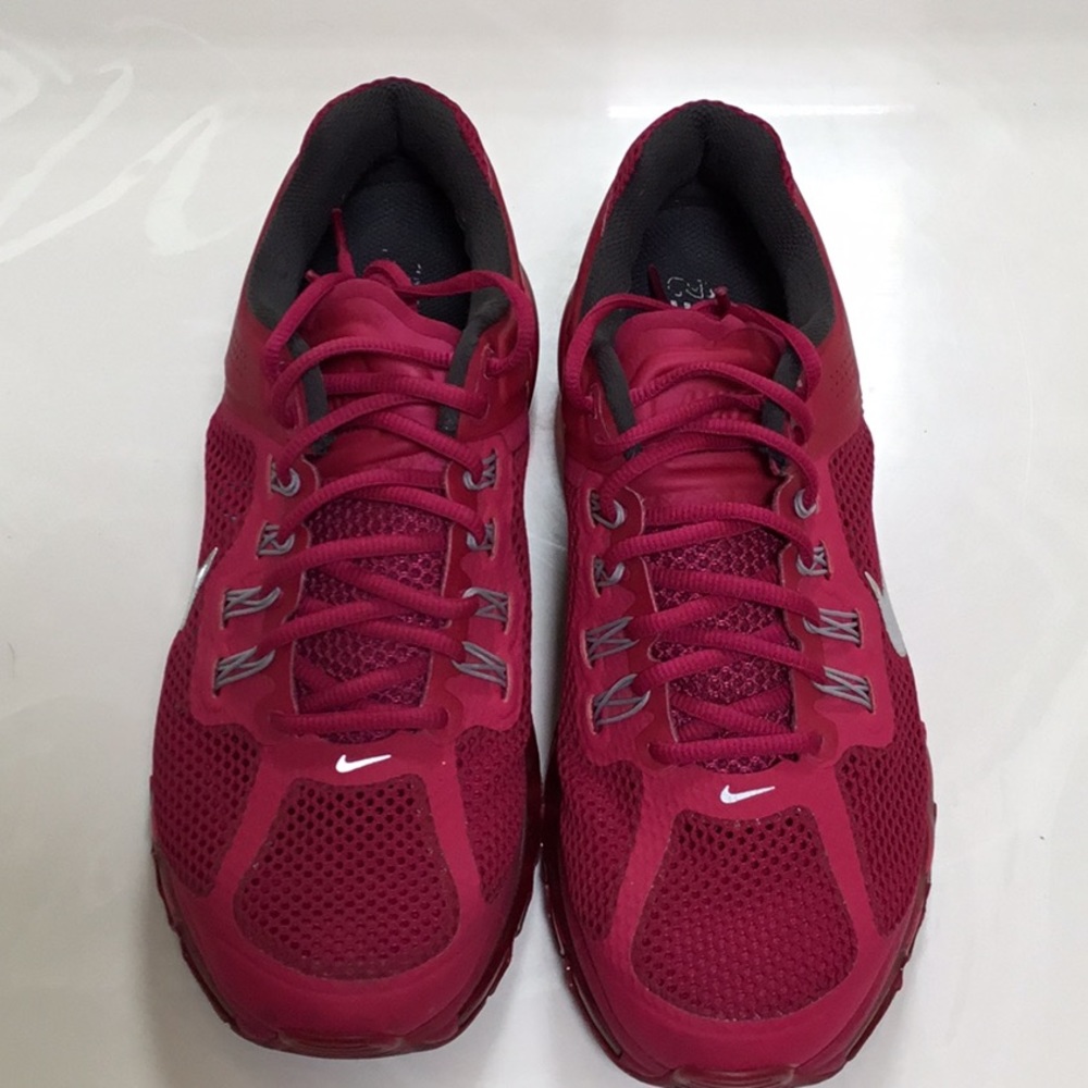 Nike AirMax Women SZ 10